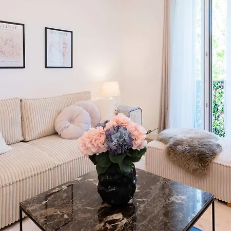 Luxury Flat 6 Guests Bastille 아파트 *